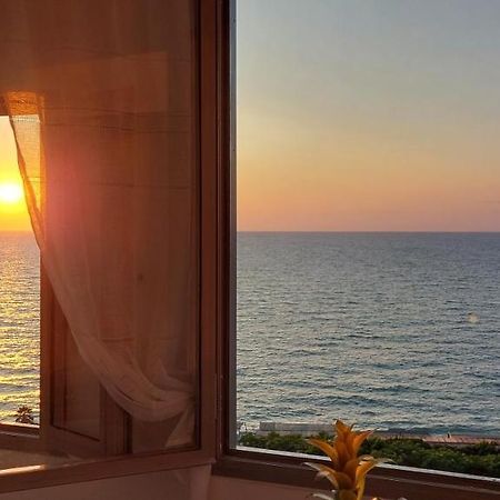 Apartamento La Finestra Sul Mare Tropea Exterior foto