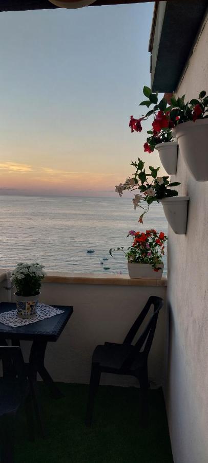 Apartamento La Finestra Sul Mare Tropea Exterior foto