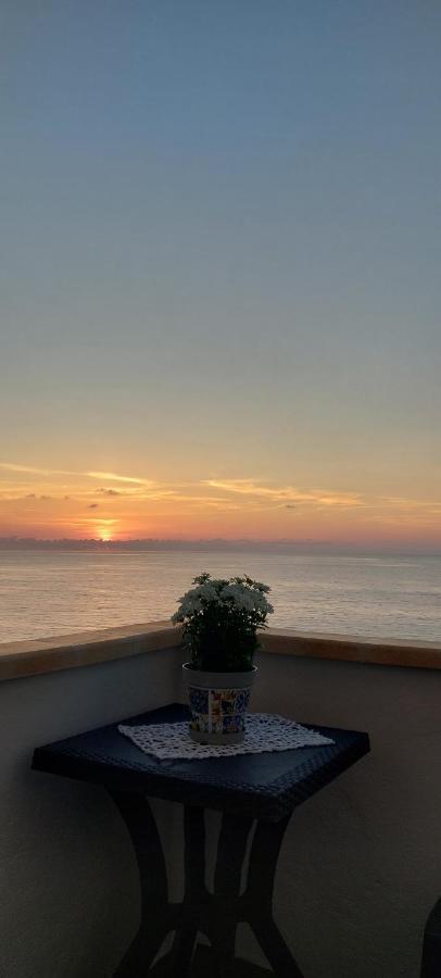 Apartamento La Finestra Sul Mare Tropea Exterior foto